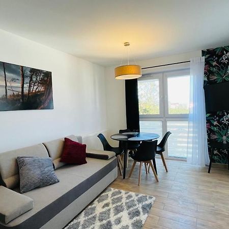 Apartamenty Na Wiejskiej Ustronie Morskie Luaran gambar