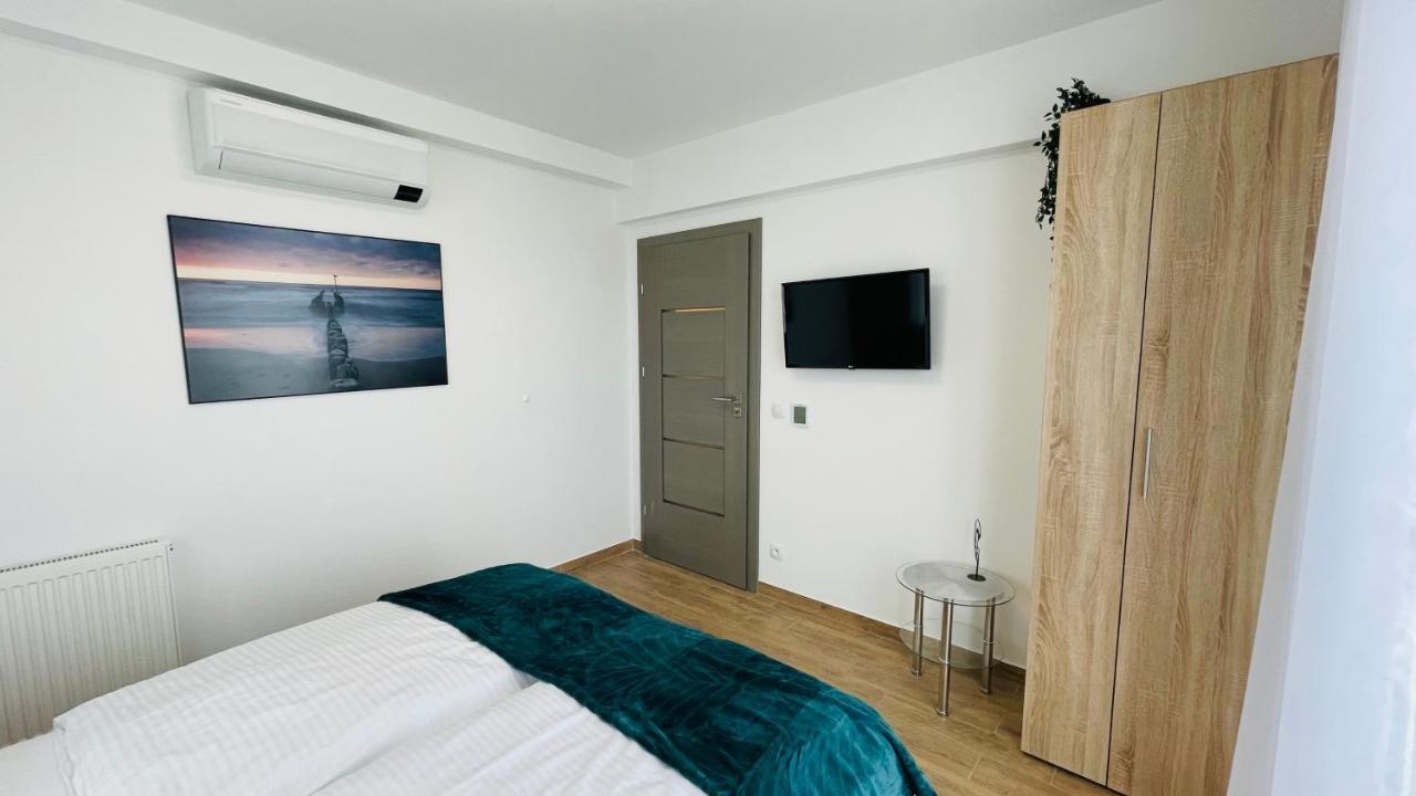 Apartamenty Na Wiejskiej Ustronie Morskie Luaran gambar