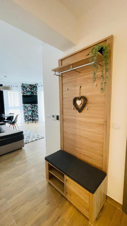 Apartamenty Na Wiejskiej Ustronie Morskie Luaran gambar