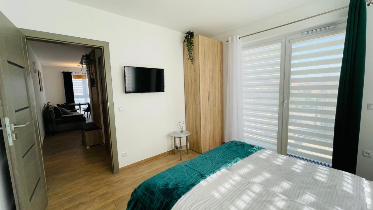 Apartamenty Na Wiejskiej Ustronie Morskie Luaran gambar
